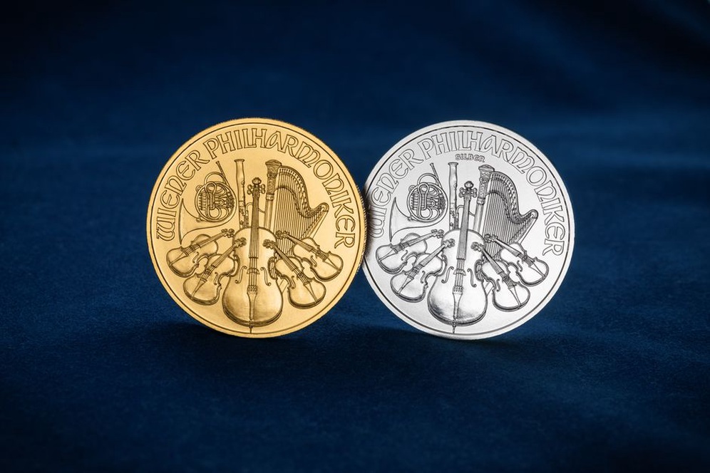 серебряный талер Марии Терезии 1780 года с профилем императрицы и двуглавым орлом
